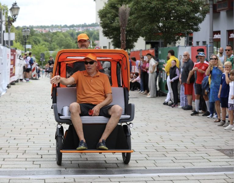 Besenwagen.